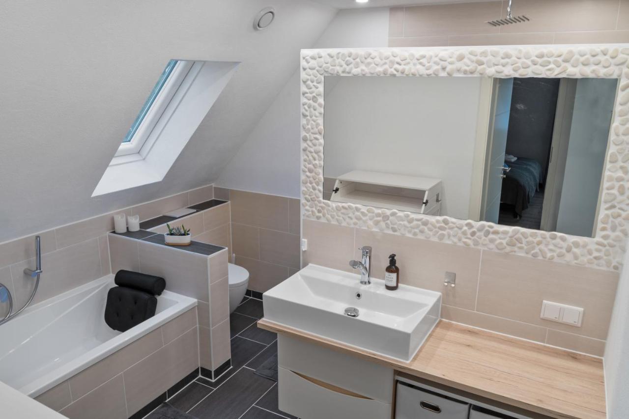 Modernes 3-Zimmer Loft Mit Balkon Hennesee 5 Min Eslohe Eksteriør billede